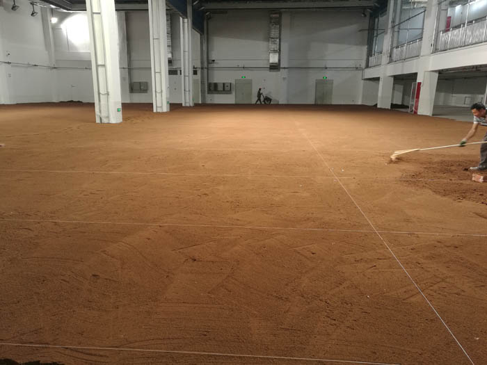 為什么說紅土場地維護(hù)難