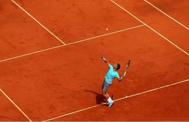 紅土網(wǎng)球場的保護(hù)方法