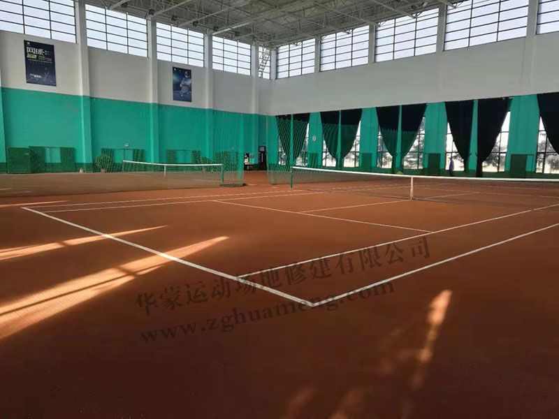 蒙牛集團(tuán)紅土網(wǎng)球場(chǎng)修建