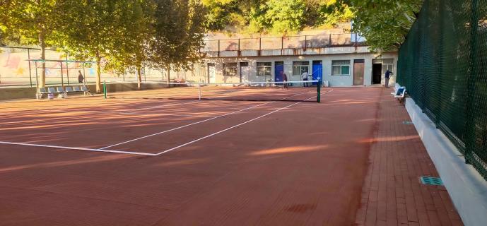 紅土球場是怎么建造的？